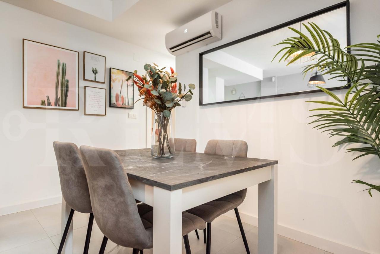 Intimate And Quiet Apartment - Center Malaga Luaran gambar