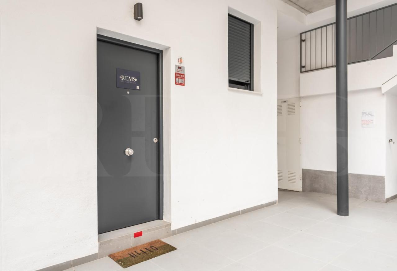 Intimate And Quiet Apartment - Center Malaga Luaran gambar